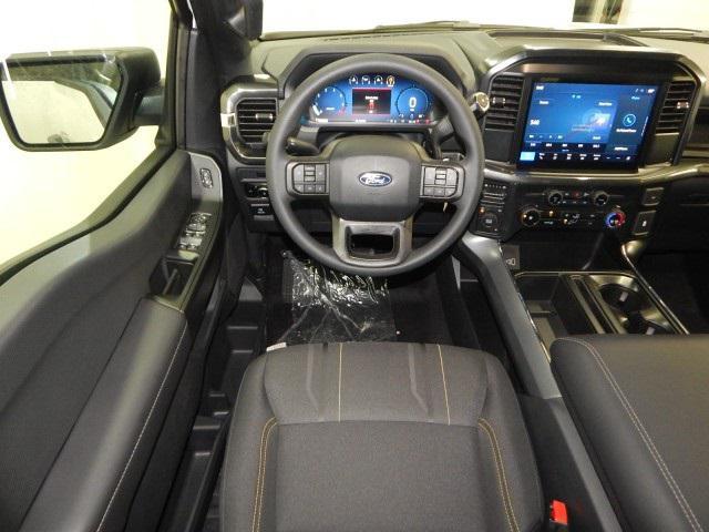 Photo of 2025 Oxford White Ford F-150