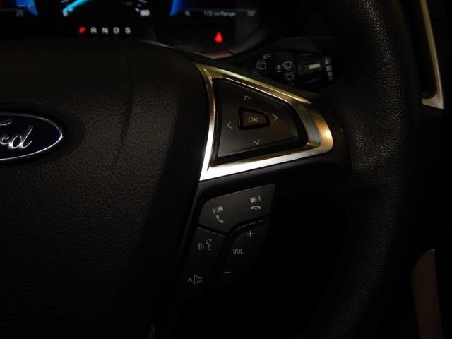Photo of 2024 Iconic Silver Metallic Ford Edge