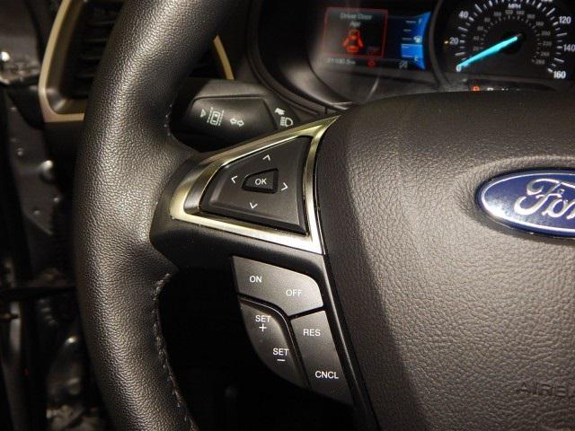 Photo of 2024 Iconic Silver Metallic Ford Edge