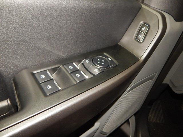 Photo of 2025 Oxford White Ford F-250