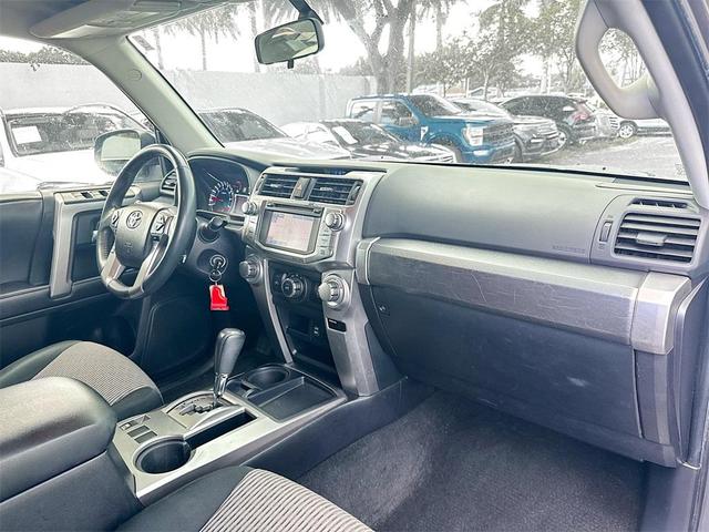 Photo of 2016 Magnetic Gray Metallic Toyota 4Runner