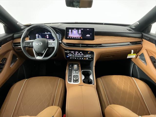 Photo of 2025 Majestic White/Black Obsidian INFINITI QX60