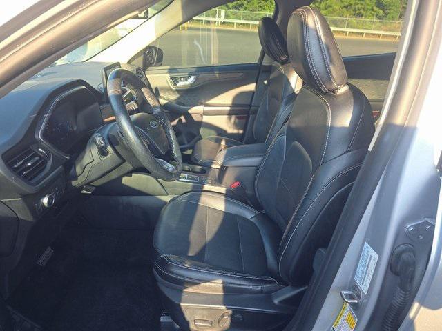 Photo of 2020 Ingot Silver Ford Escape