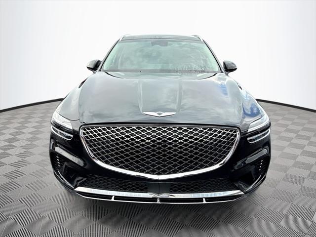 Photo of 2025 Vik Black Genesis GV70