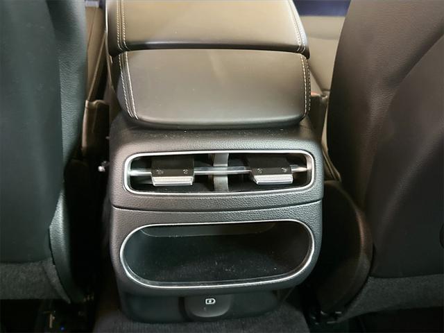 Photo of 2025 Vik Black Genesis GV70