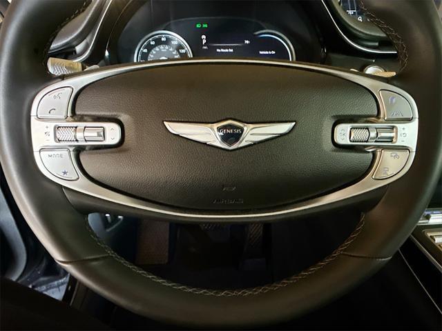 Photo of 2025 Vik Black Genesis GV70