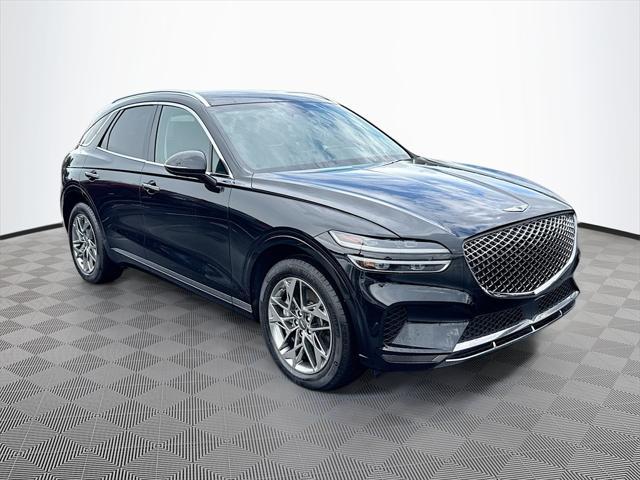Photo of 2025 Vik Black Genesis GV70