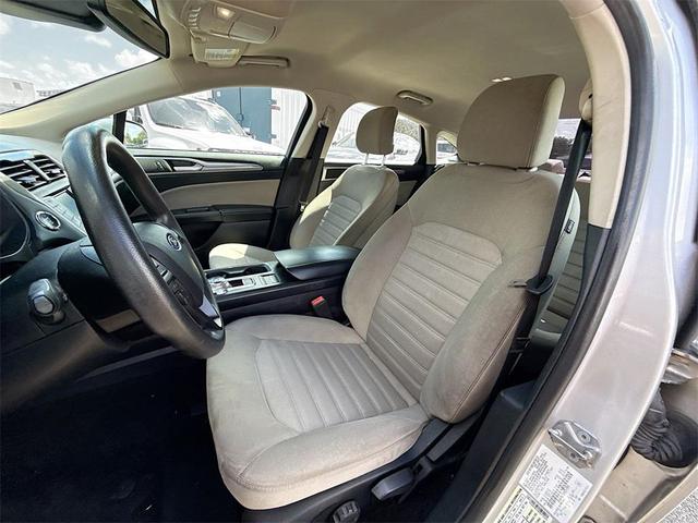 Photo of 2019 Ingot Silver Ford Fusion