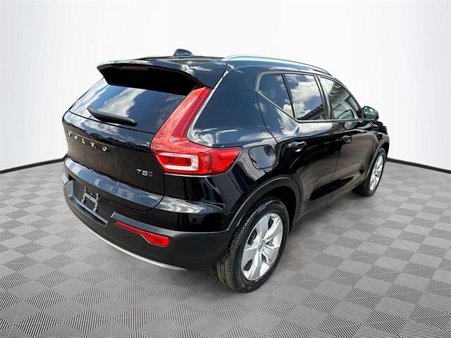 Photo of 2021 Black Stone Volvo XC40