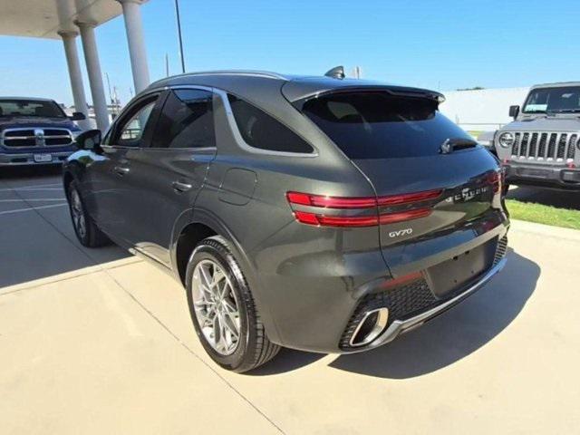 Photo of 2025 Green Genesis GV70