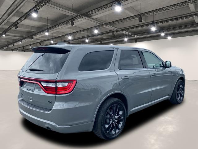 Photo of 2022 Destroyer Gray Clearcoat Dodge Durango