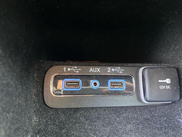 Photo of 2020 Bright White Clearcoat Jeep Grand Cherokee