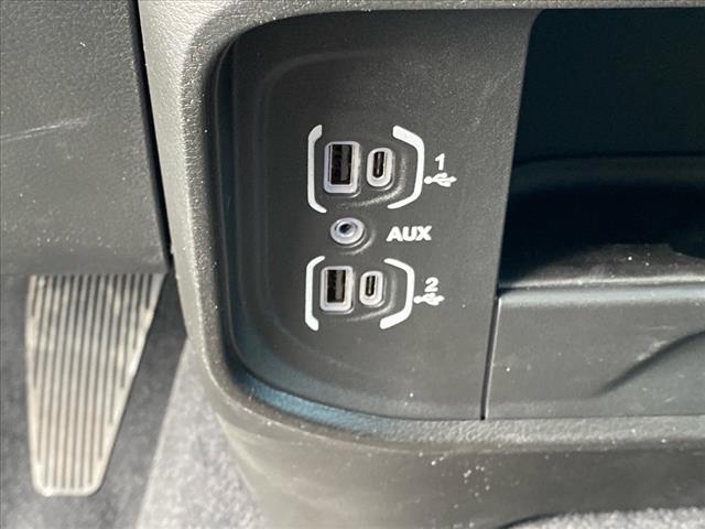 Photo of 2025 Bright White Clearcoat RAM 2500