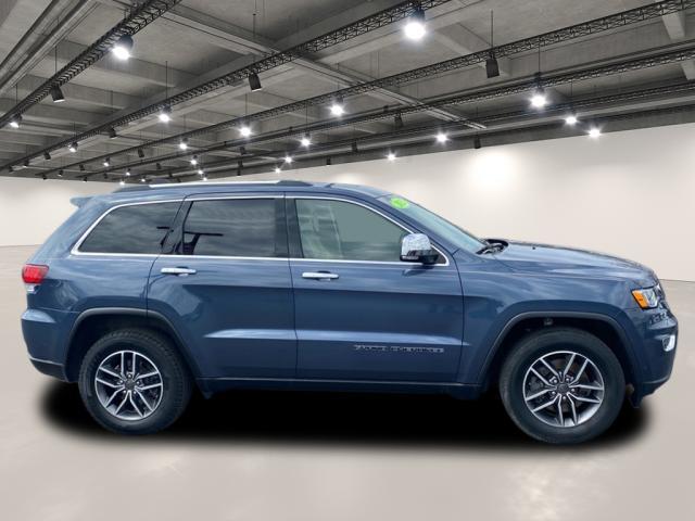Photo of 2021 Slate Blue Pearlcoat Jeep Grand Cherokee