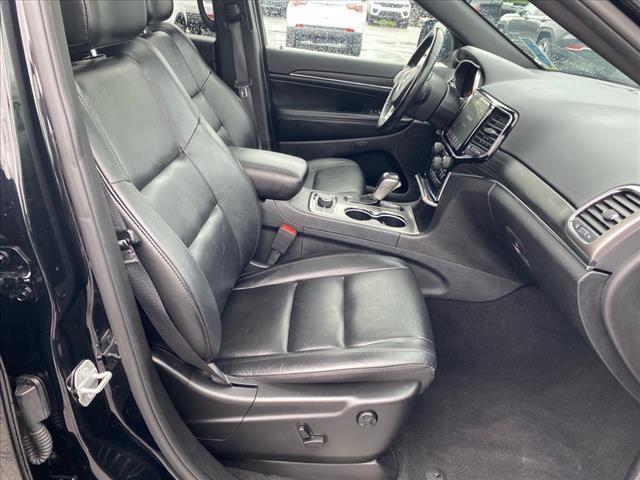 Photo of 2020 Diamond Black Jeep Grand Cherokee
