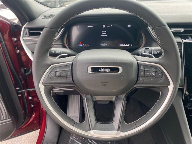 Photo of 2025 Velvet Red Pearlcoat Jeep Grand Cherokee L