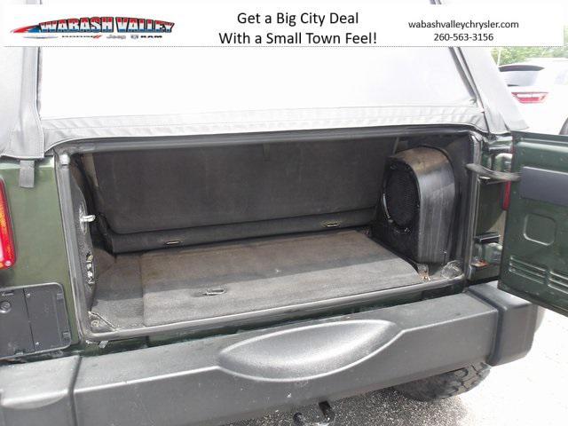Photo of 2007 Jeep Green Metallic Clearcoat Jeep Wrangler