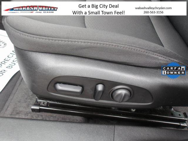 Photo of 2020 Shadow Gray Metallic Chevrolet Malibu