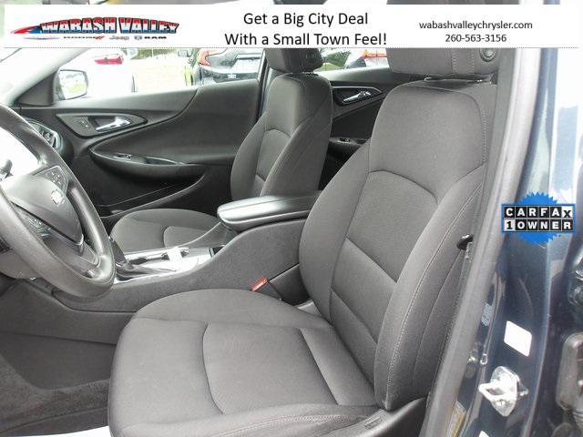 Photo of 2020 Shadow Gray Metallic Chevrolet Malibu