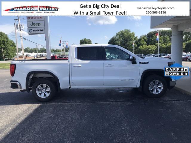 Photo of 2023 Summit White GMC Sierra 1500
