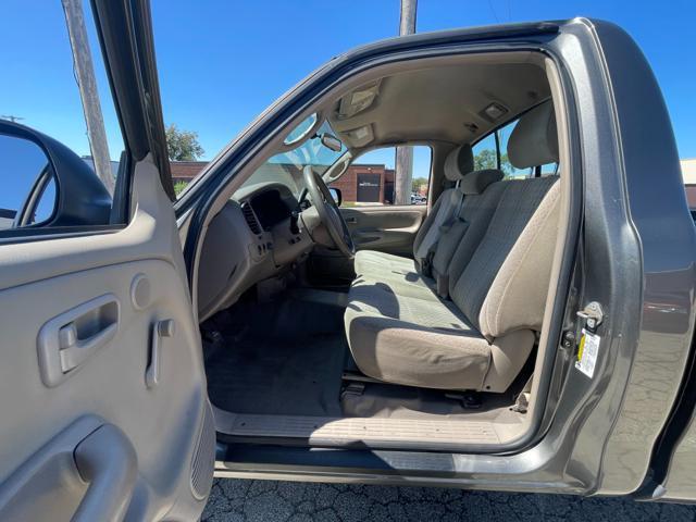 Photo of 2006 Phantom Gray Pearl Toyota Tundra