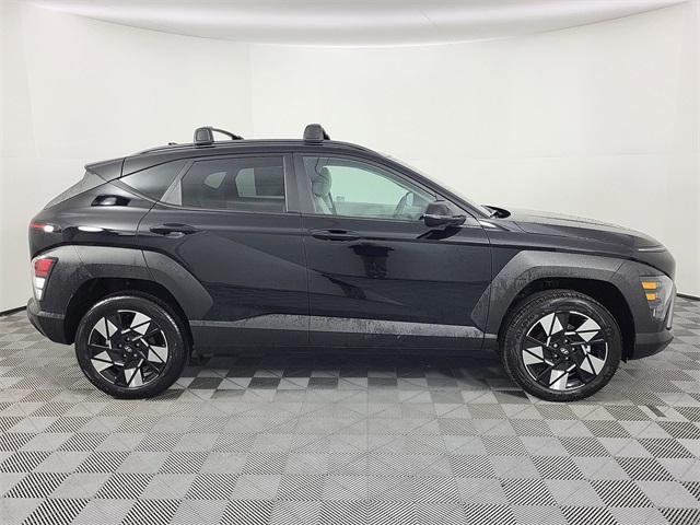 Photo of 2025 Abyss Black Pearl Hyundai KONA