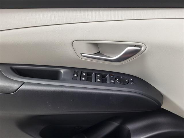 Photo of 2025 Red Hyundai TUCSON