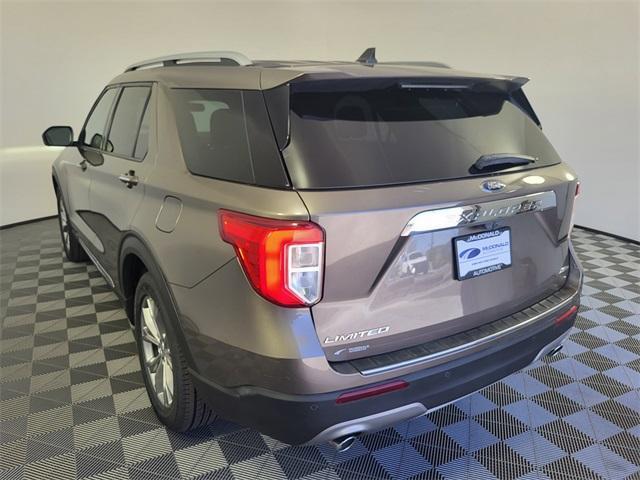 Photo of 2021 Stone Gray Metallic Ford Explorer