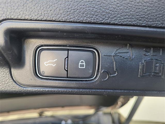 Photo of 2021 Stone Gray Metallic Ford Explorer