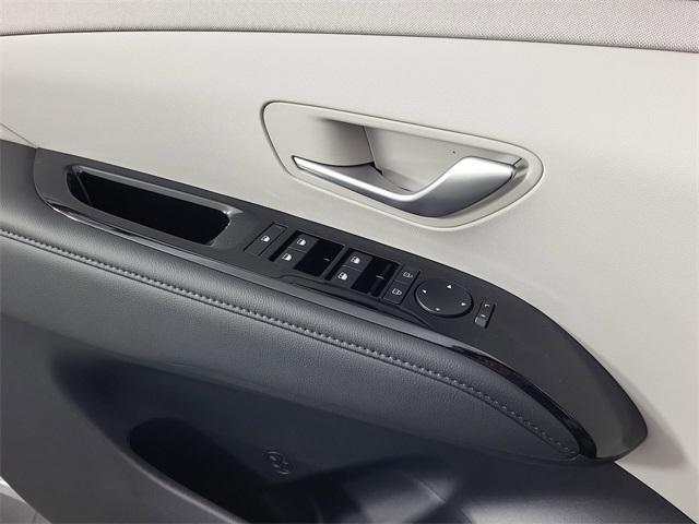 2025 Hyundai Tucson Hybrid