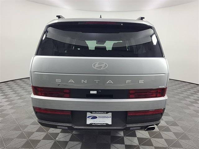 Photo of 2025 Shimmering Silver Hyundai SANTA FE