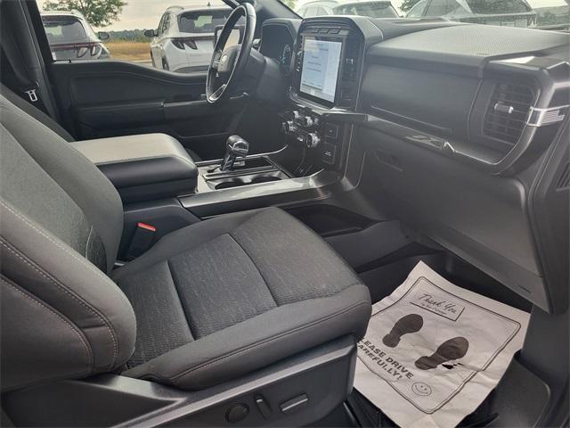 Photo of 2022 Agate Black Metallic Ford F-150