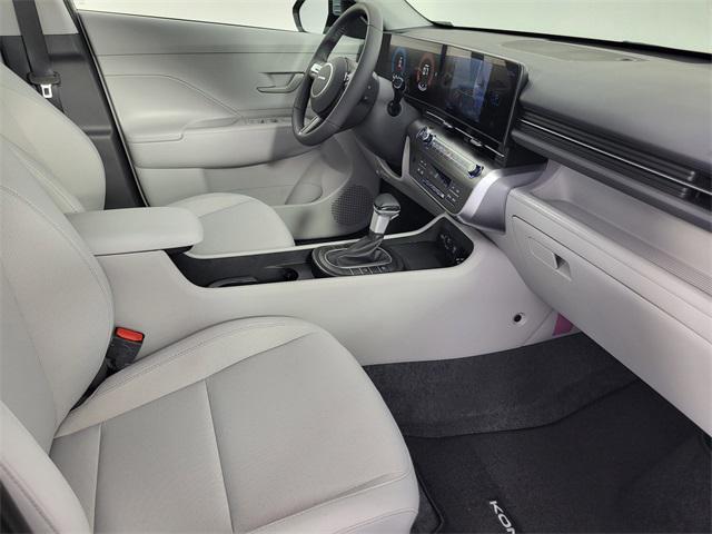 Photo of 2025 Gray Pearl Hyundai KONA