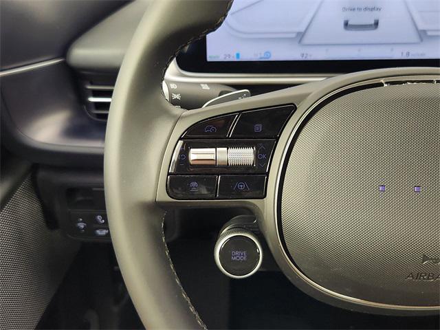 Photo of 2025 White Hyundai IONIQ 6