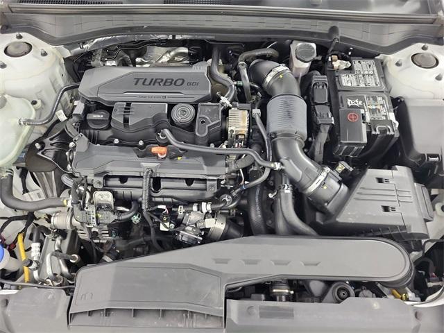 Photo of 2021 Quartz White Hyundai SONATA