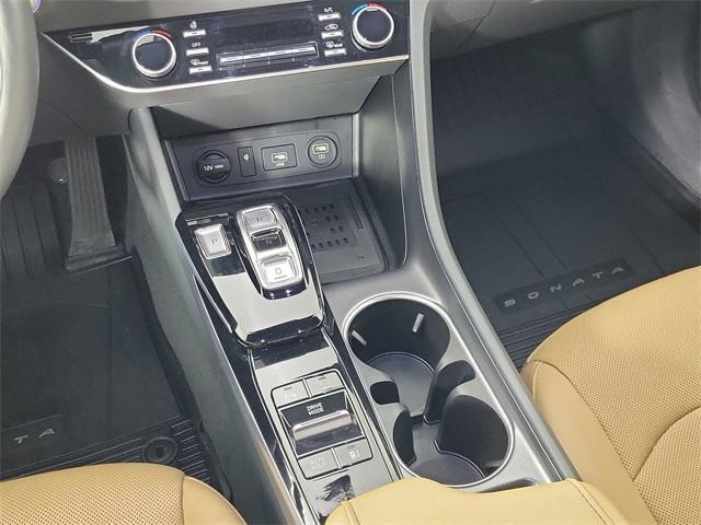 Photo of 2021 Quartz White Hyundai SONATA