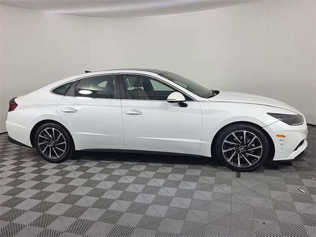 Photo of 2021 Quartz White Hyundai SONATA