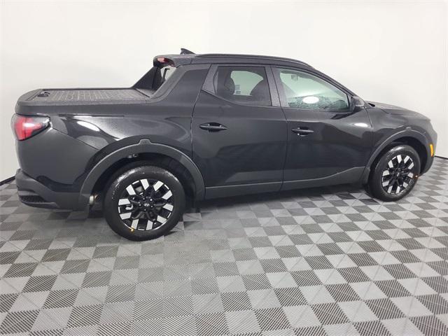 Photo of 2025 Phantom Black Hyundai SANTA CRUZ