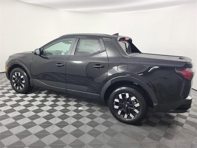 Photo of 2025 Phantom Black Hyundai SANTA CRUZ