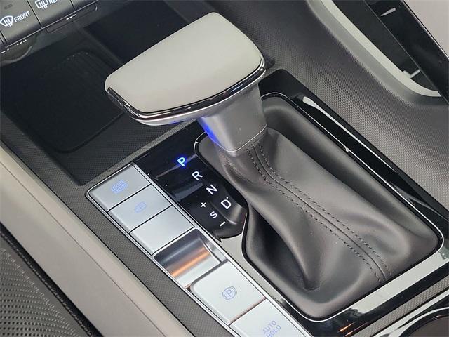 Photo of 2025 White Hyundai ELANTRA HEV