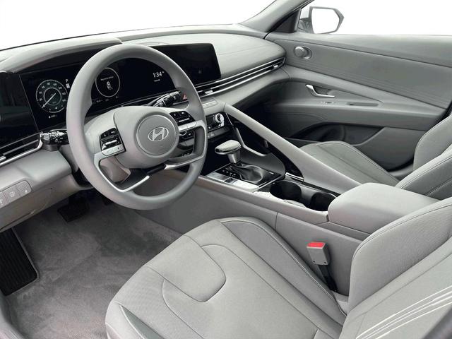 Photo of 2025 Metal Hyundai ELANTRA HEV