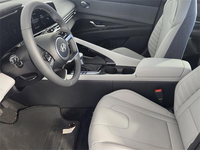 Photo of 2025 Gray Pearl Hyundai ELANTRA HEV