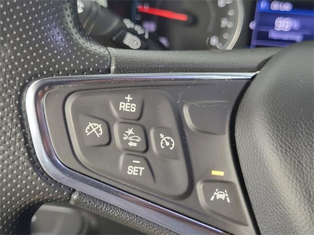 Photo of 2021 Summit White Chevrolet Equinox