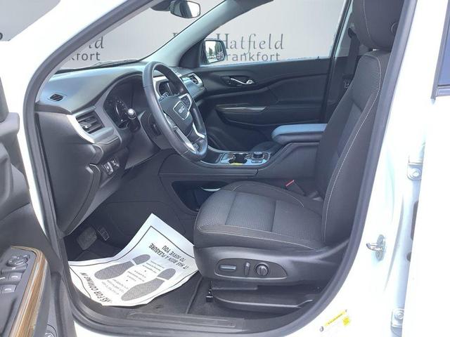 Photo of 2023 Summit White GMC Acadia