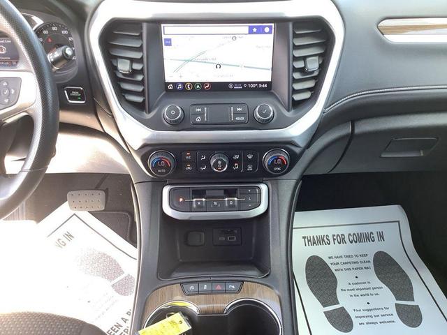 Photo of 2023 Summit White GMC Acadia
