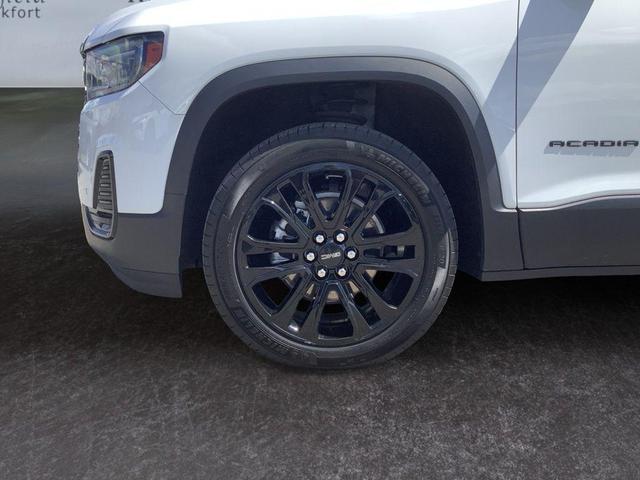 Photo of 2023 Summit White GMC Acadia