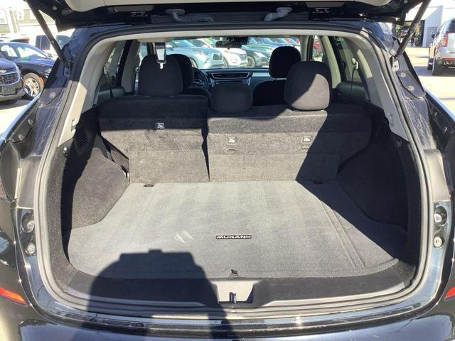 Photo of 2023 Super Black Nissan Murano