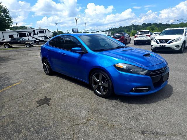 Photo of 2016 Dark Blue Dodge Dart
