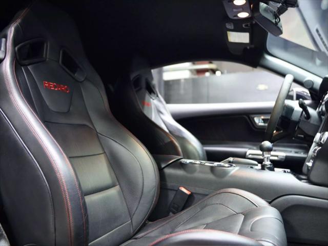 Photo of 2016 Shadow Black Ford Mustang