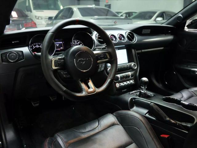 Photo of 2016 Shadow Black Ford Mustang